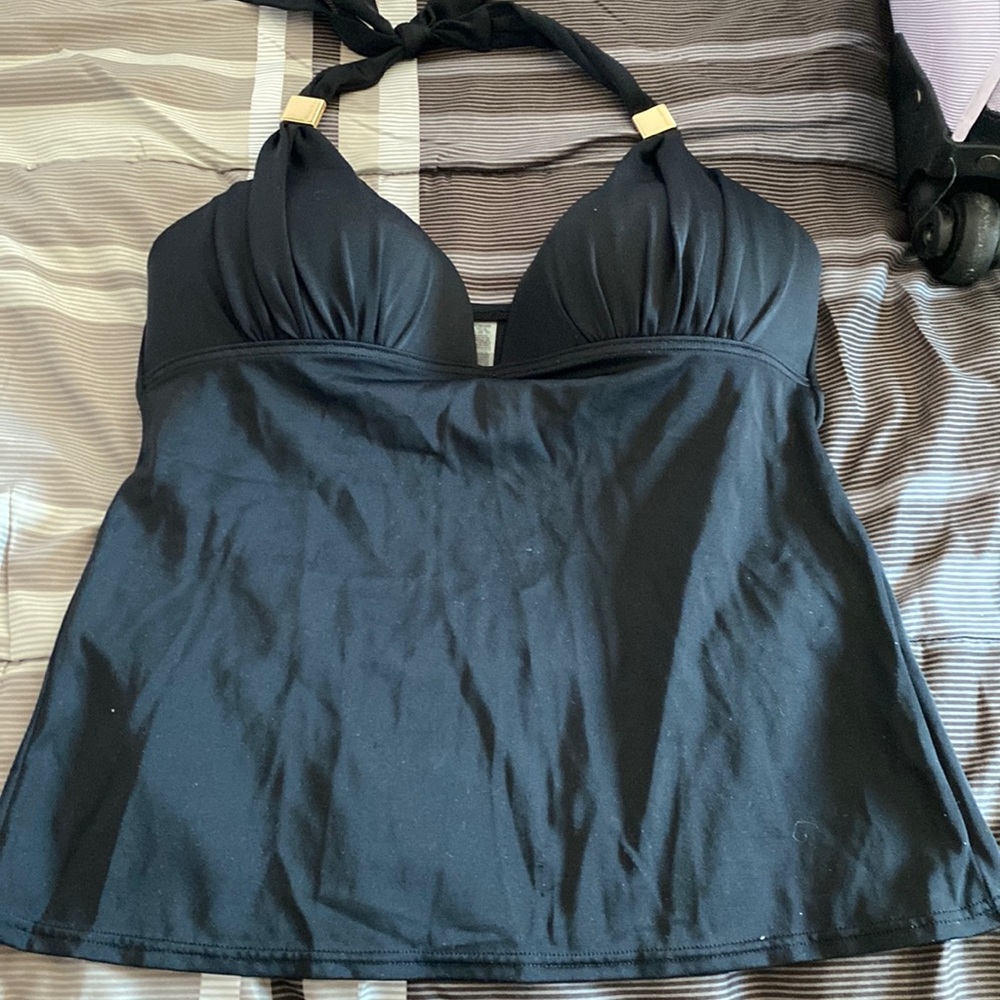 Victoria’s Secret tankini top